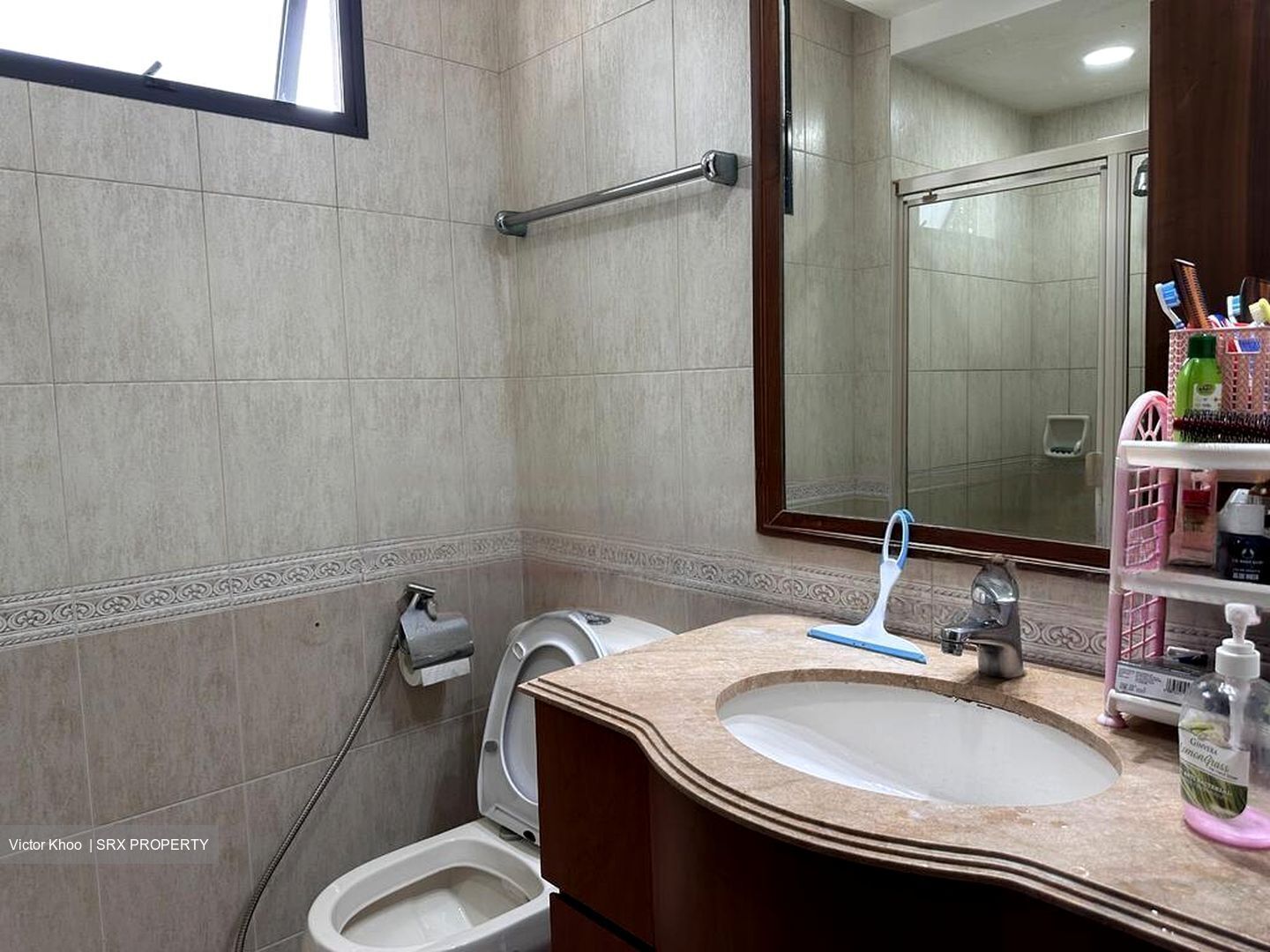East Meadows (D16), Condominium #565047161